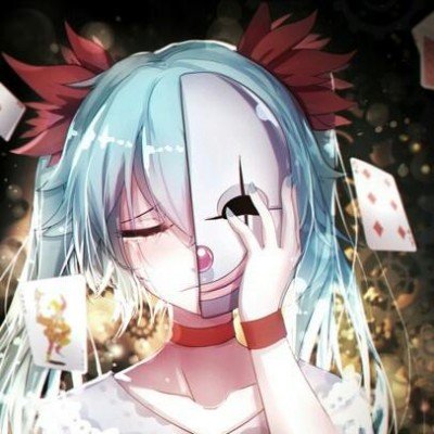 美女COS《巫师3》叶奈法惊艳绝伦 白嫩香肩紫眸勾人
